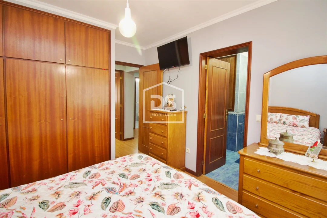 Moradia T3 para Venda em Mafamude e Vilar do Paraíso Foto 17