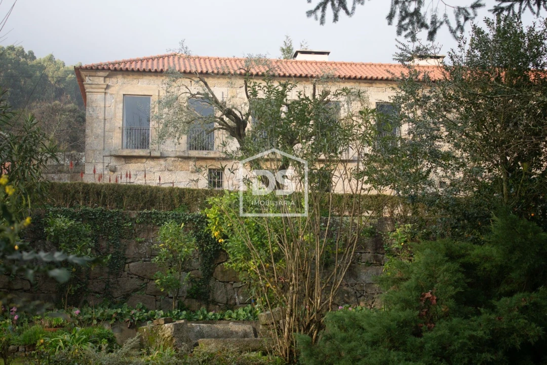 Quinta T4 para Venda em Abragão Foto 43