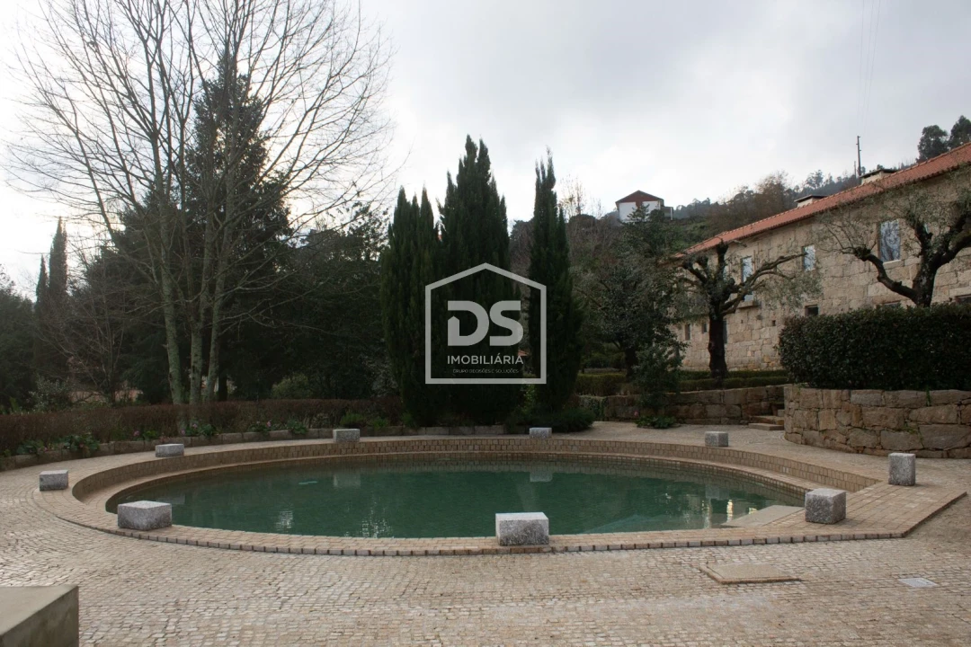 Quinta T4 para Venda em Abragão Foto 22