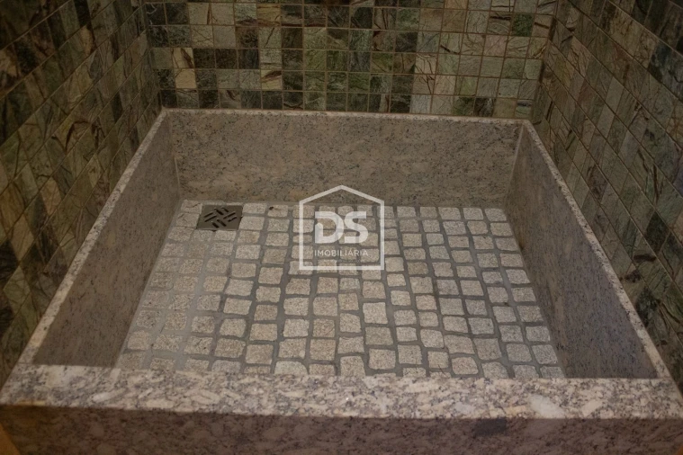 Quinta T4 para Venda em Abragão Foto 18