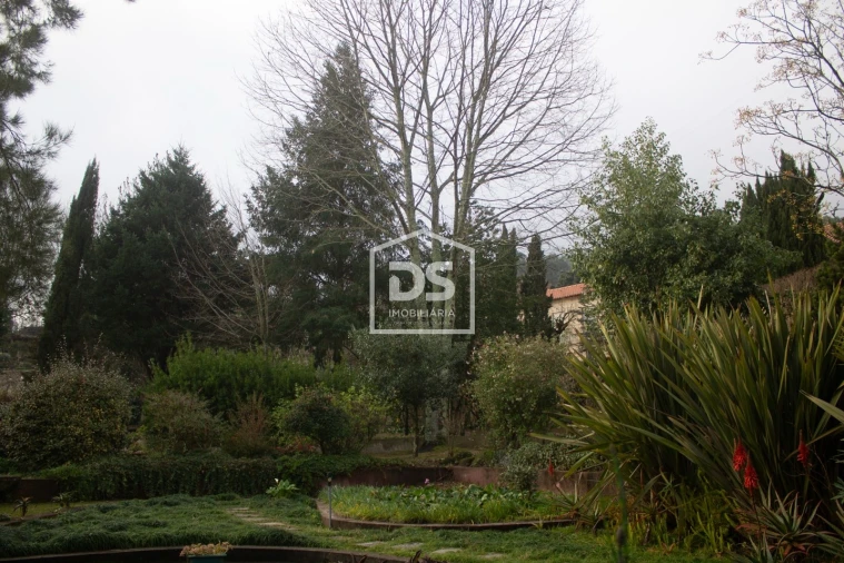 Quinta T4 para Venda em Abragão Foto 41