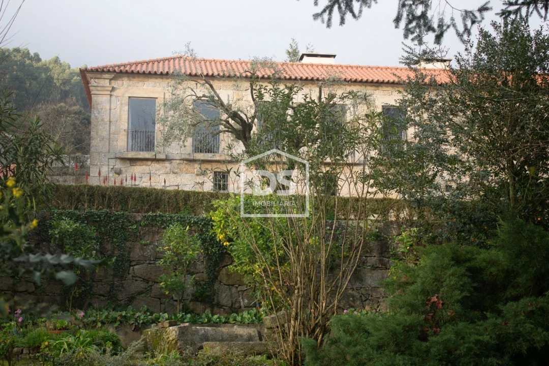 Quinta T4 para Venda em Abragão Foto 44