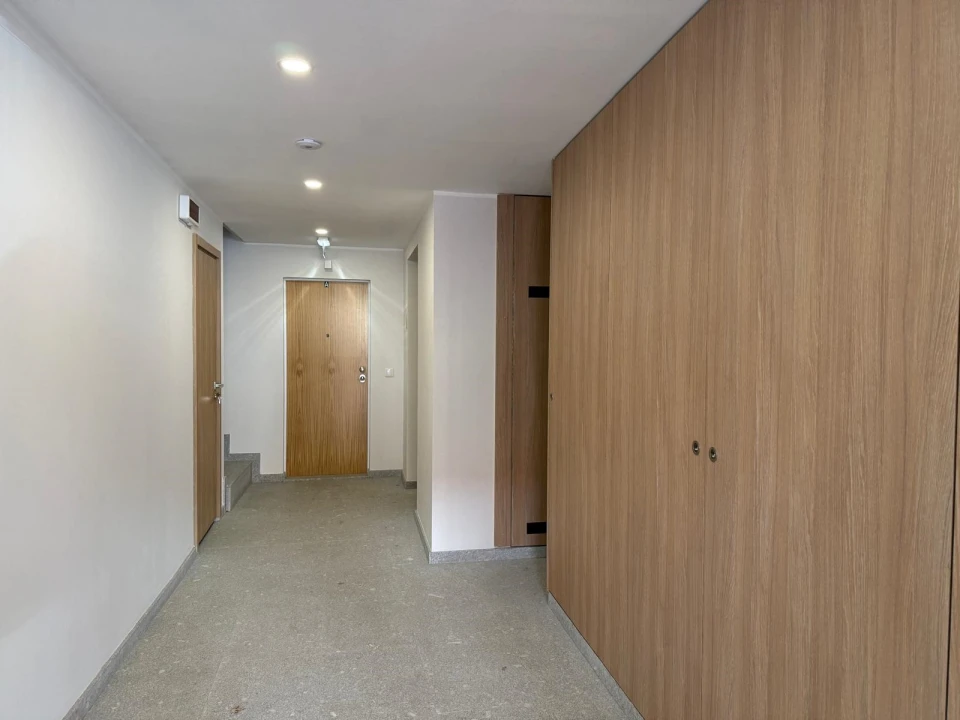 Apartamento T2 para Arrendamento em Lordelo do Ouro e Massarelos Foto 6