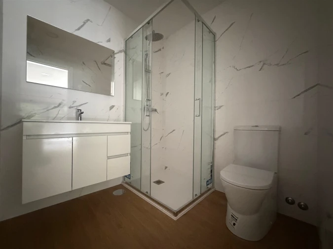 Apartamento T2 para Arrendamento em Lordelo do Ouro e Massarelos Foto 27