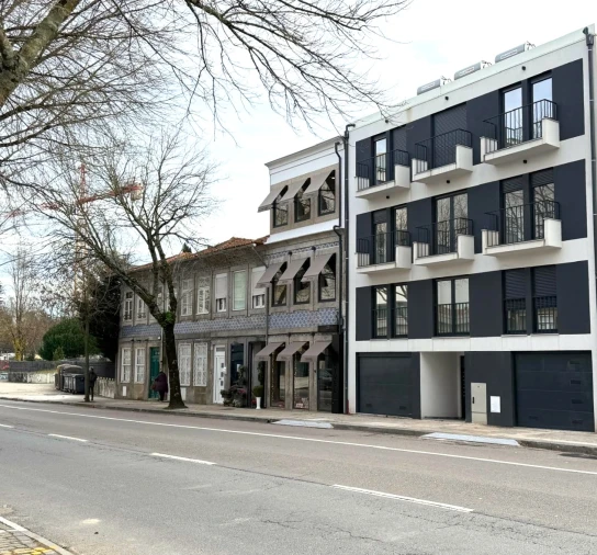 Apartamento T2 para Arrendamento em Lordelo do Ouro e Massarelos Foto 40