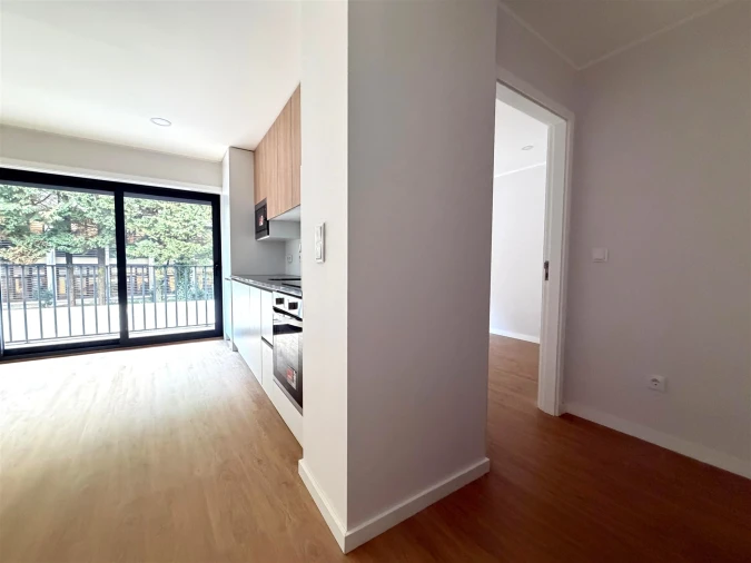 Apartamento T2 para Arrendamento em Lordelo do Ouro e Massarelos Foto 28