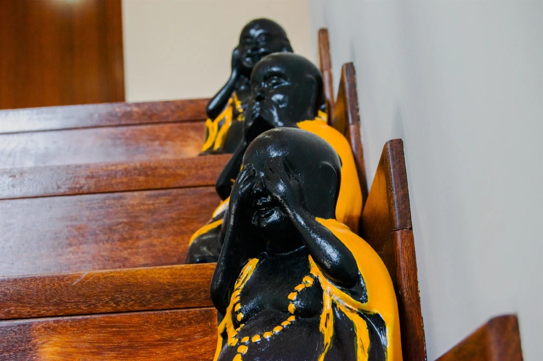 Moradia T4 para Venda em Ouca Foto 18