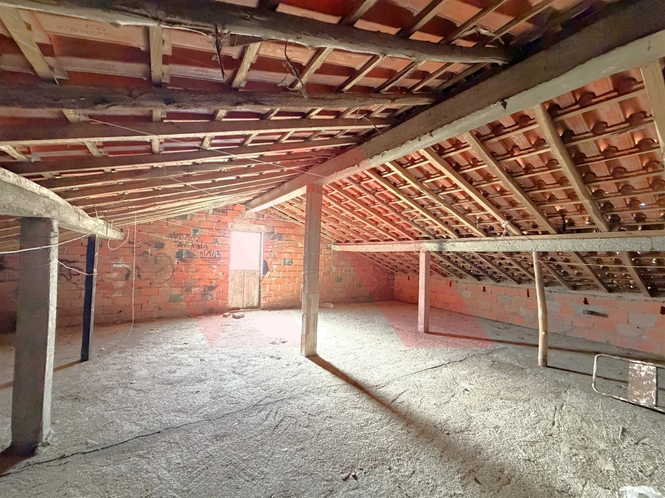 Moradia T4 para Venda em Côja e Barril de Alva Foto 22