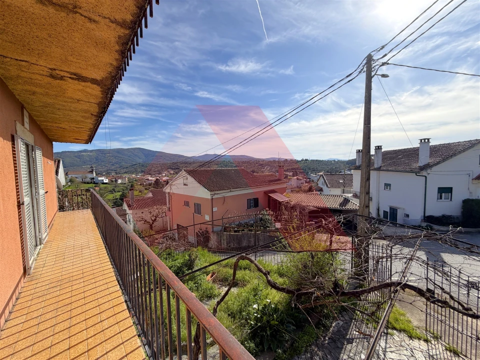 Moradia T4 para Venda em Côja e Barril de Alva Foto 24