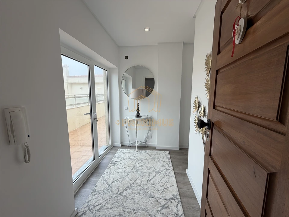 Apartamento T2 para Venda em Tocha Foto 2