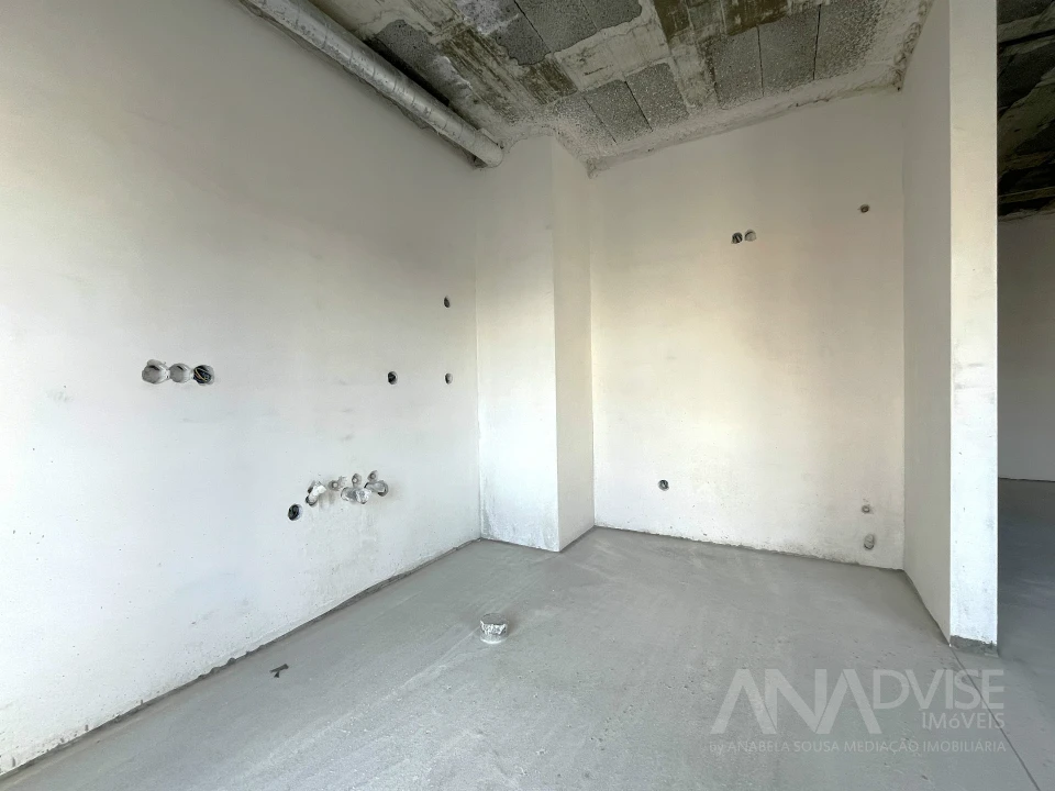 Apartamento T1 para Venda em Viseu Foto 4