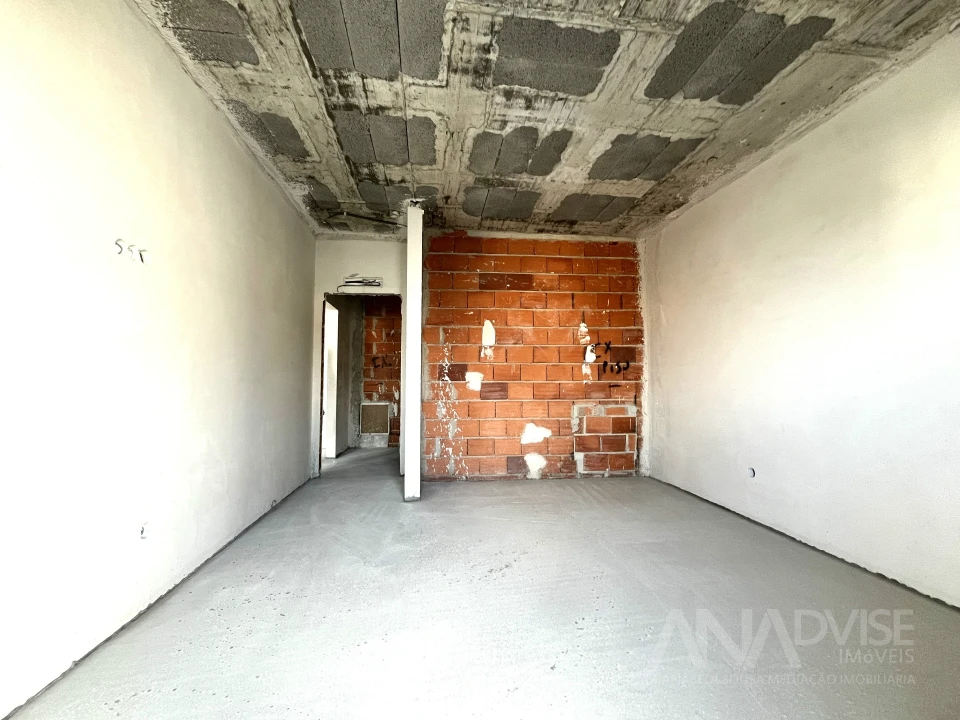 Apartamento T1 para Venda em Viseu Foto 6