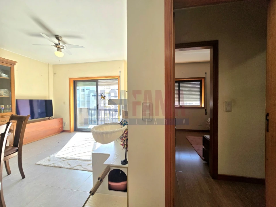 Apartamento T1 para Venda em Chafe Foto 6