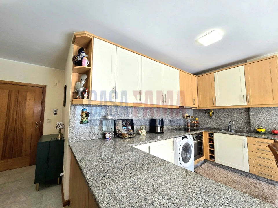 Apartamento T1 para Venda em Chafe Foto 13