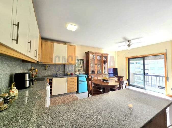 Apartamento T1 para Venda em Chafe Foto 3