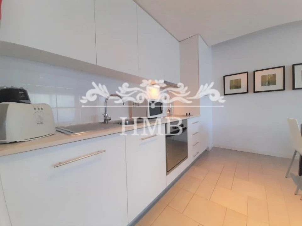 Apartamento T1 para Venda em Alvor Foto 2