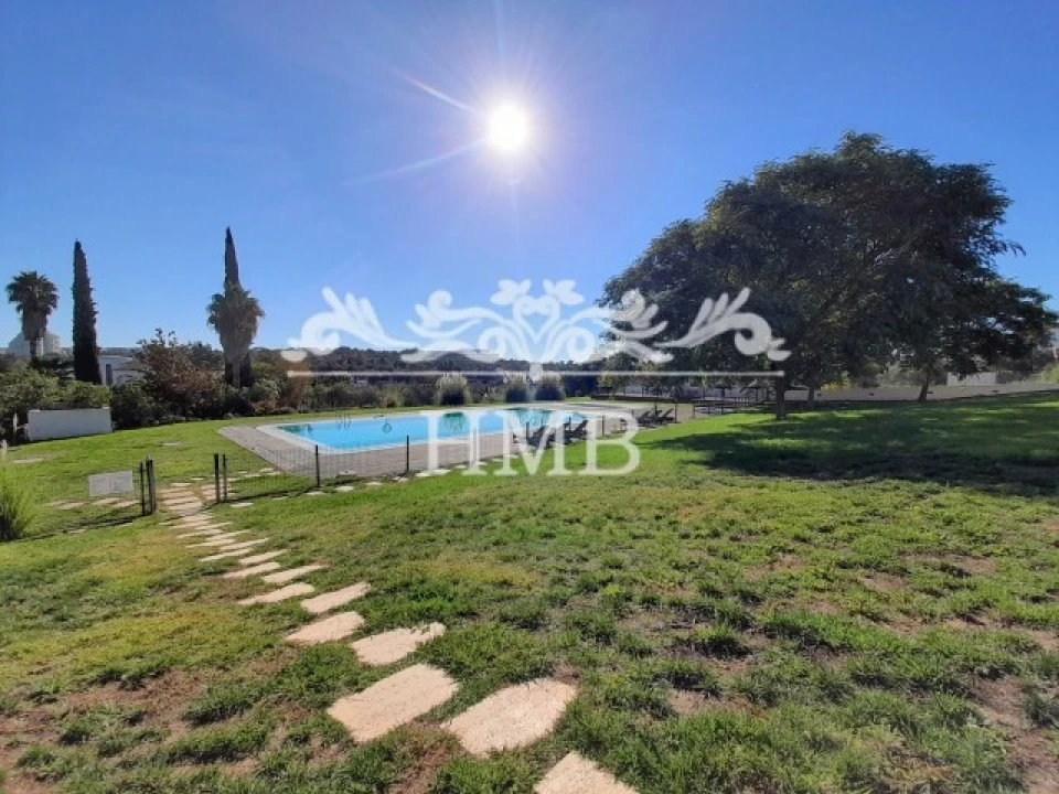 Apartamento T1 para Venda em Alvor Foto 7