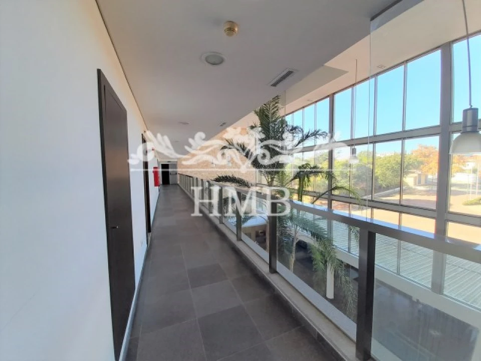 Apartamento T1 para Venda em Alvor Foto 12