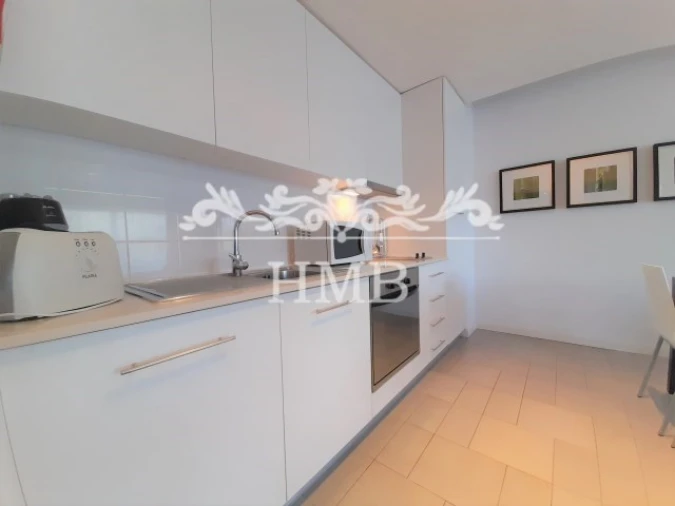 Apartamento T1 para Venda em Alvor Foto 2