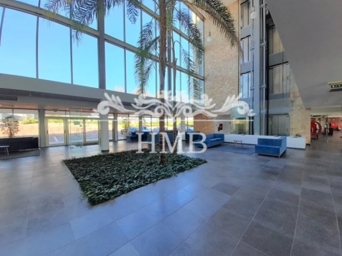 Apartamento T1 para Venda em Alvor Foto 11