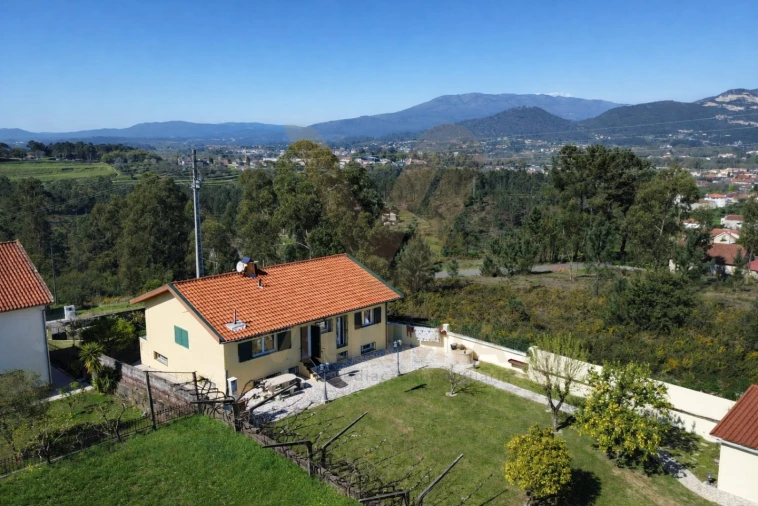 Moradia T4 para Venda em Arca e Ponte de Lima Foto 4