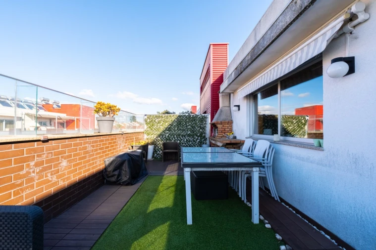 Apartamento T4 para Venda em Milheiros Foto 21