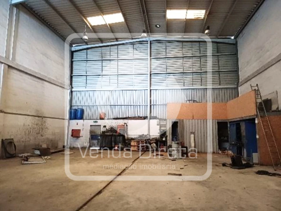 Armazém para Venda em Alverca do Ribatejo e Sobralinho Foto 13