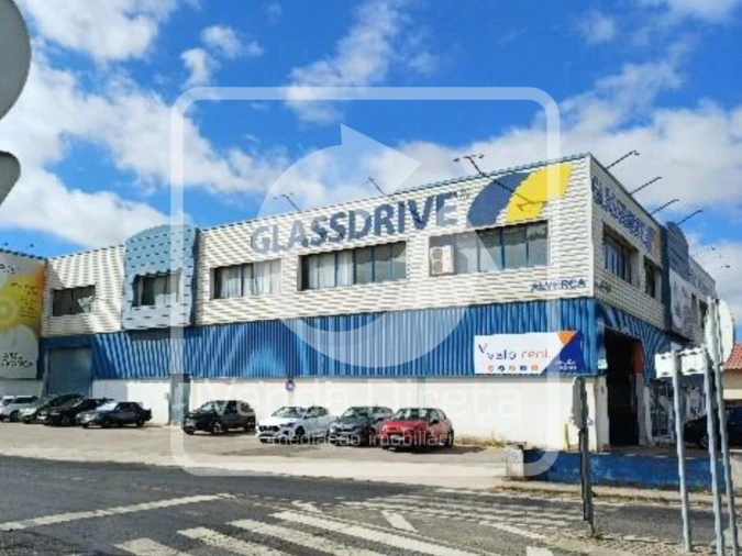 Armazém para Venda em Alverca do Ribatejo e Sobralinho Foto 5