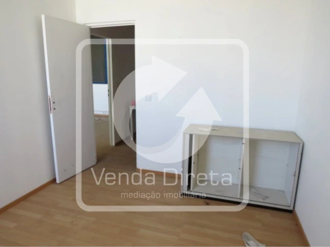 Armazém para Venda em Alverca do Ribatejo e Sobralinho Foto 8