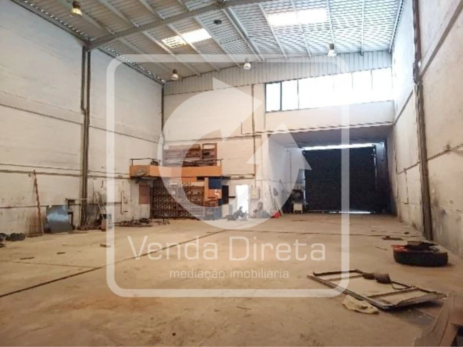 Armazém para Venda em Alverca do Ribatejo e Sobralinho Foto 12