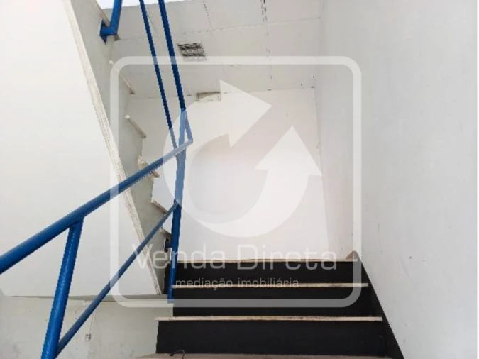 Armazém para Venda em Alverca do Ribatejo e Sobralinho Foto 17