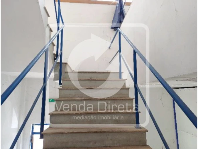 Armazém para Venda em Alverca do Ribatejo e Sobralinho Foto 18