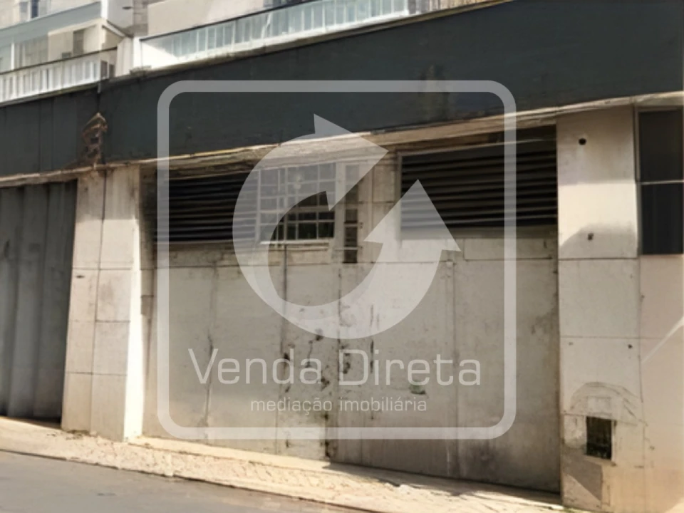 Armazém para Venda em São Domingos de Benfica Foto 2