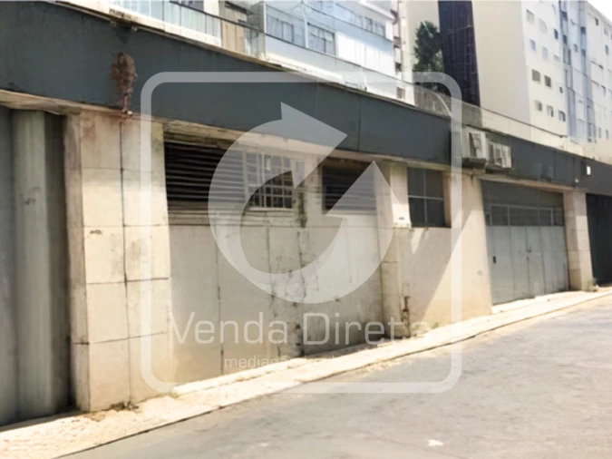 Armazém para Venda em São Domingos de Benfica Foto 1