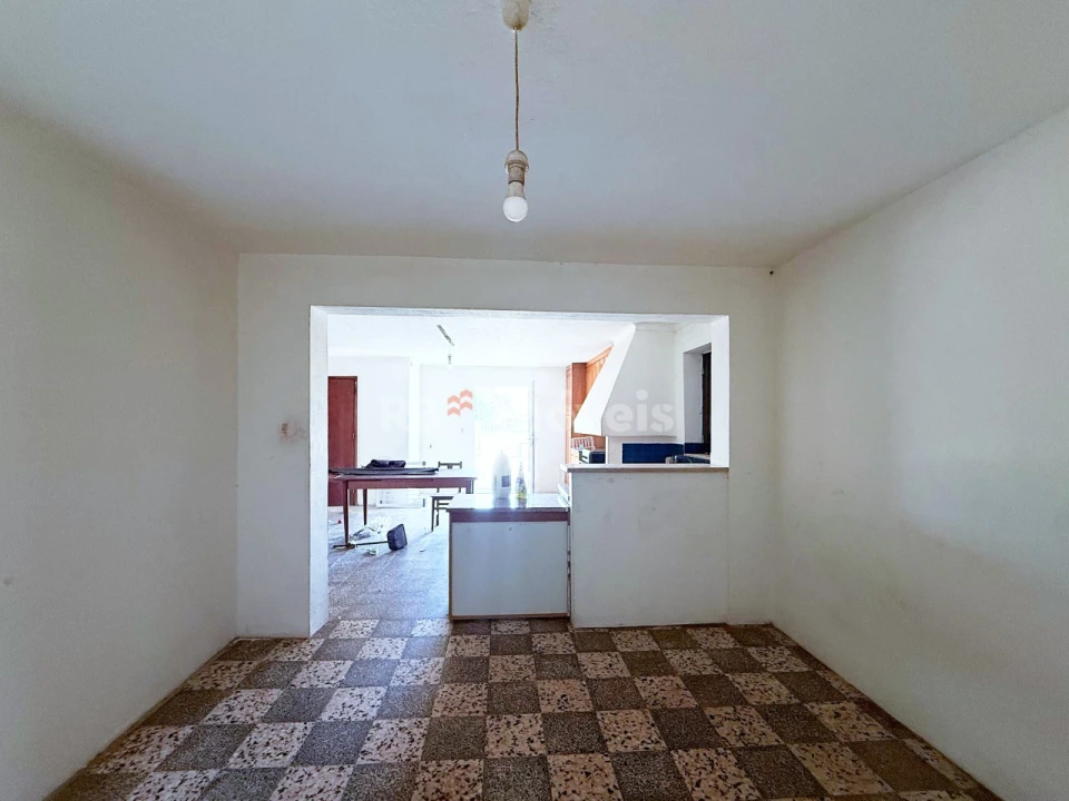 Moradia T3 para Venda em São João Baptista e Santa Maria dos Olivais Foto 8