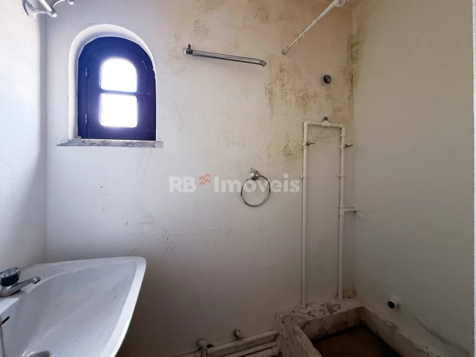 Moradia T3 para Venda em São João Baptista e Santa Maria dos Olivais Foto 12