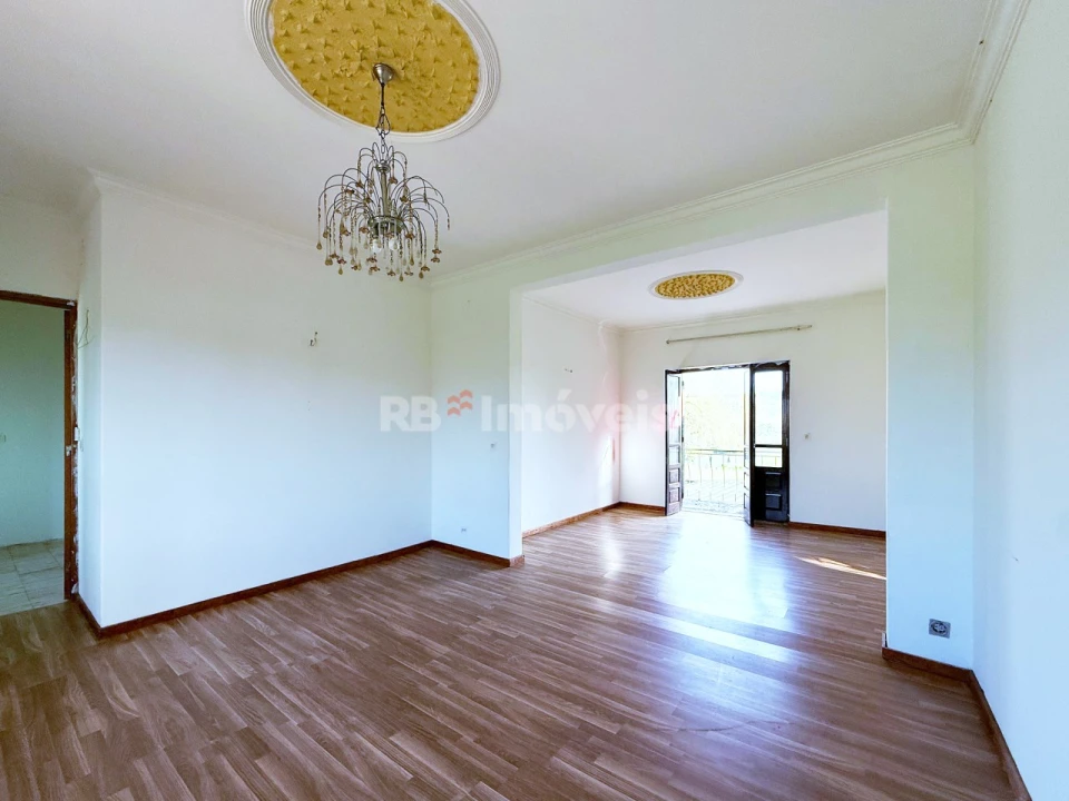 Moradia T3 para Venda em São João Baptista e Santa Maria dos Olivais Foto 21