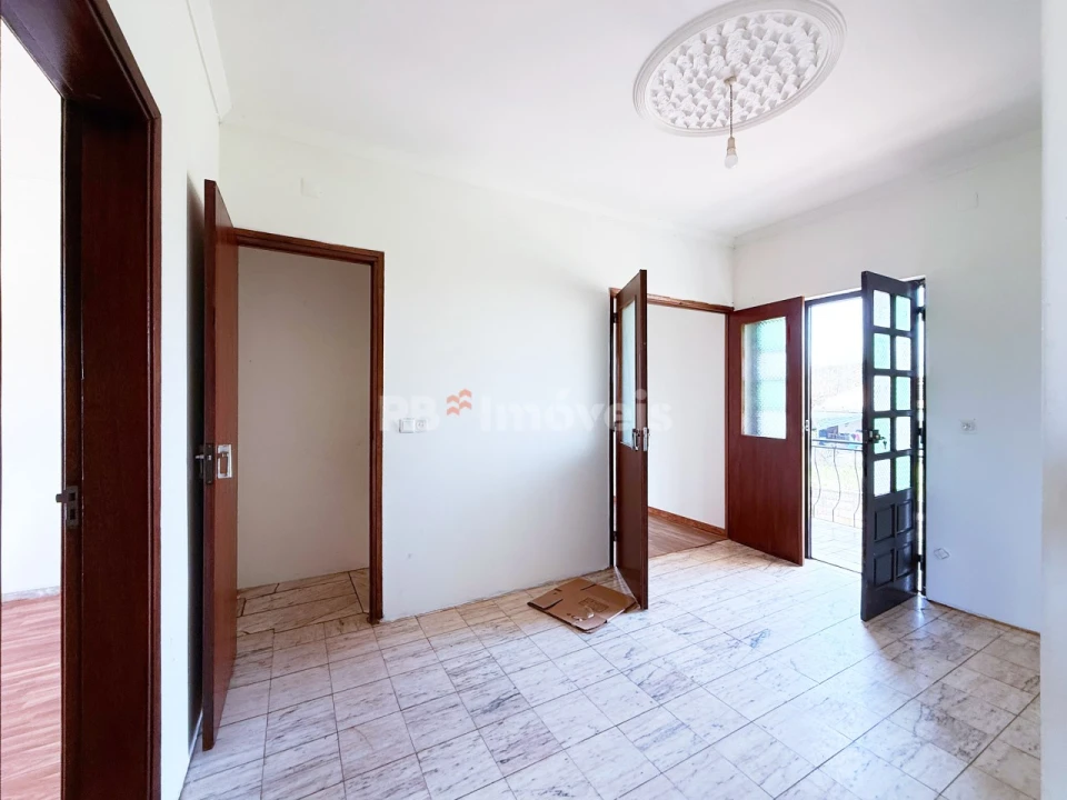 Moradia T3 para Venda em São João Baptista e Santa Maria dos Olivais Foto 38