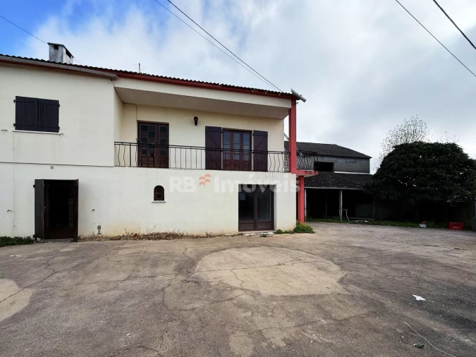 Moradia T3 para Venda em São João Baptista e Santa Maria dos Olivais Foto 2