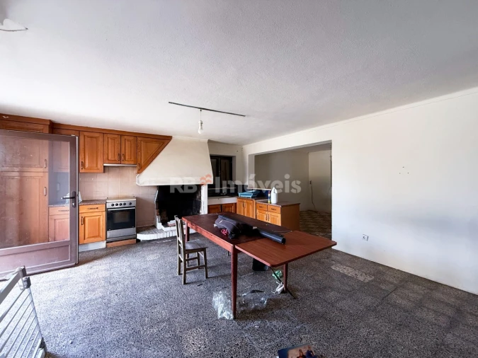 Moradia T3 para Venda em São João Baptista e Santa Maria dos Olivais Foto 6