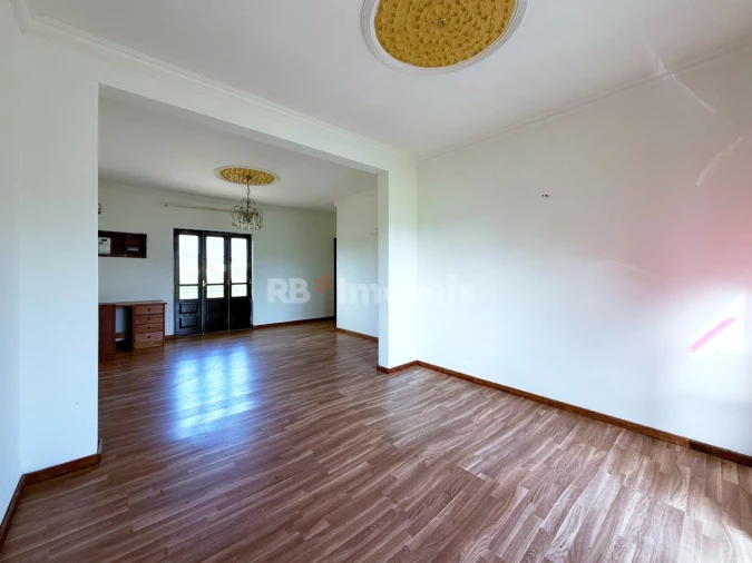 Moradia T3 para Venda em São João Baptista e Santa Maria dos Olivais Foto 17