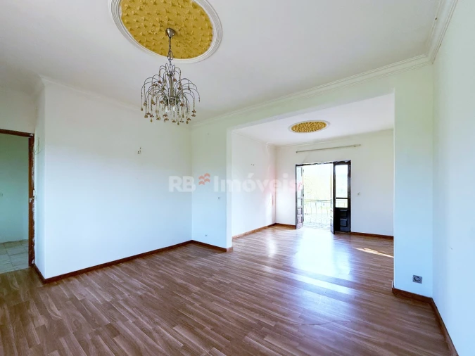 Moradia T3 para Venda em São João Baptista e Santa Maria dos Olivais Foto 21