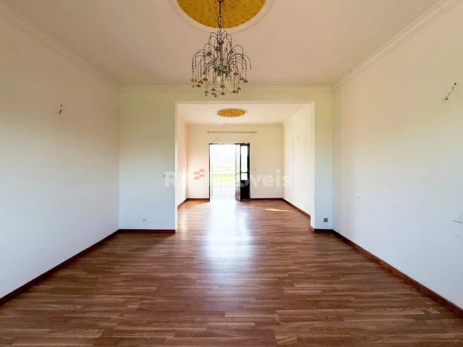 Moradia T3 para Venda em São João Baptista e Santa Maria dos Olivais Foto 23