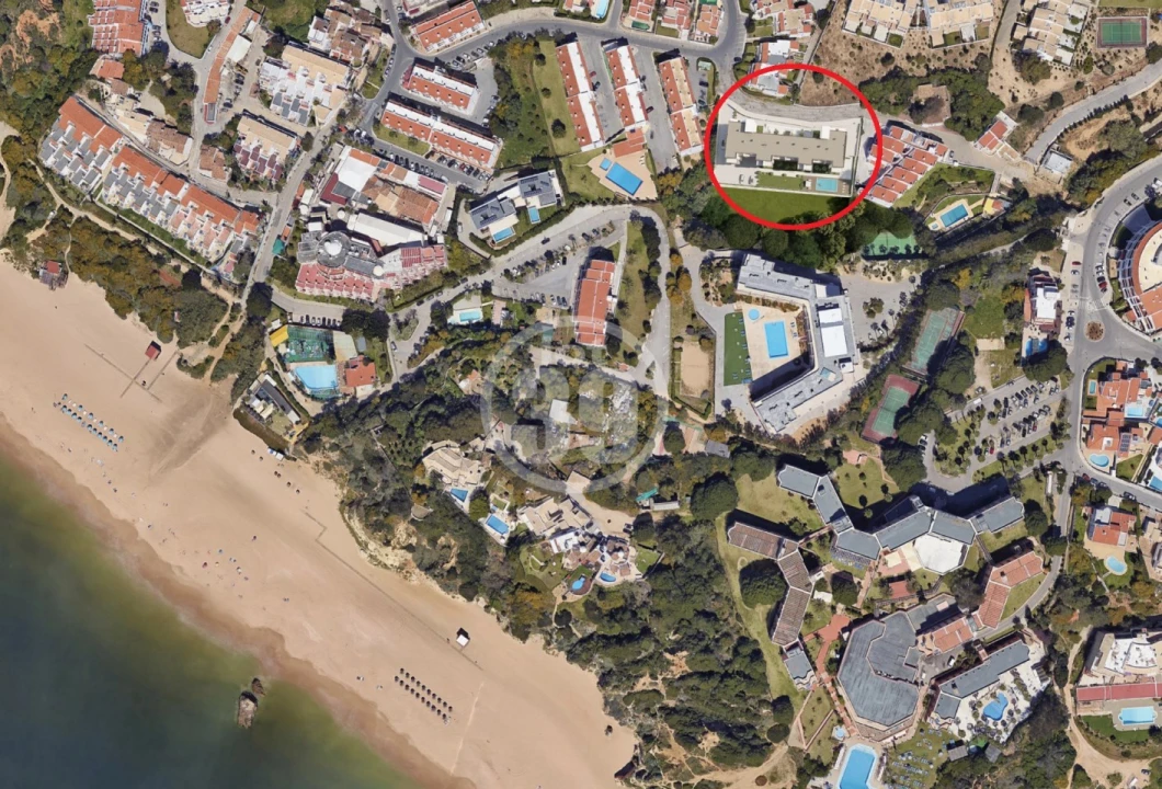 Apartamento T3 para Venda em Albufeira e Olhos de Água Foto 3