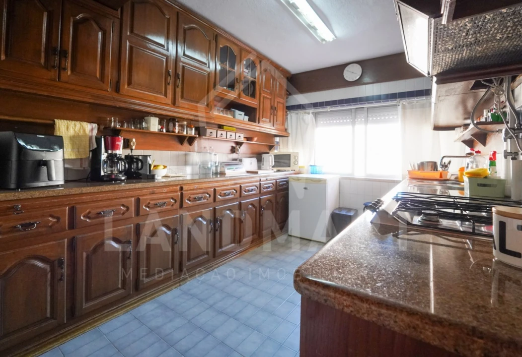 Apartamento T2 para Venda em Lumiar Foto 3