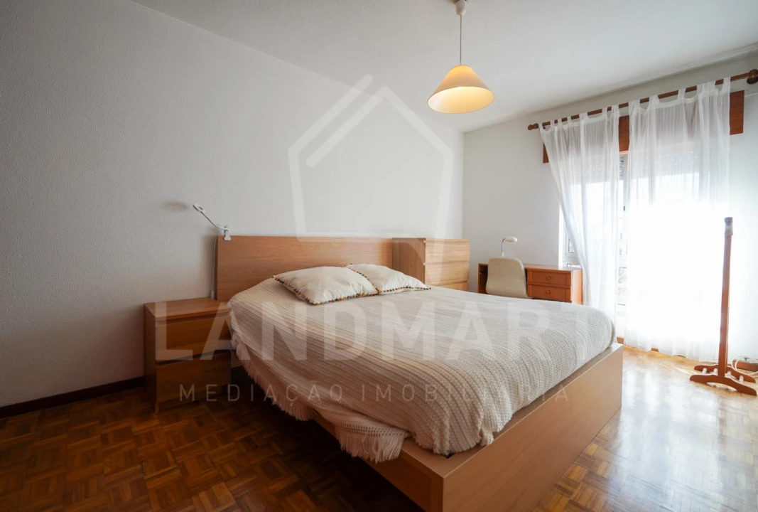 Apartamento T2 para Venda em Lumiar Foto 7