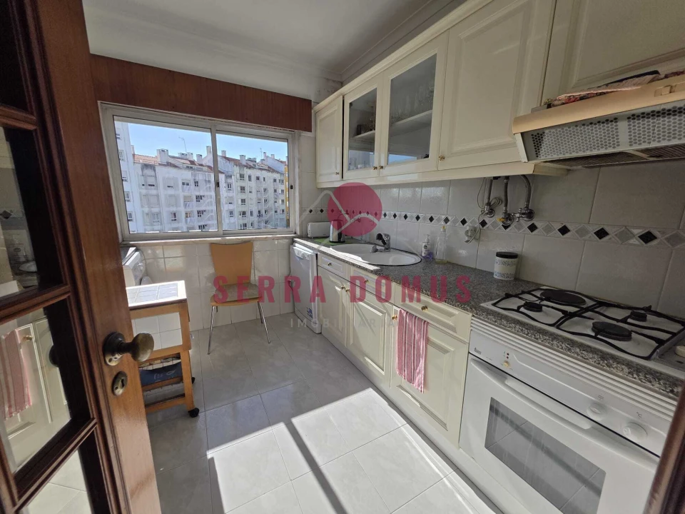 Apartamento T3 para Venda em Rio de Mouro Foto 19