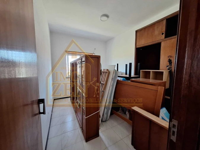 Apartamento T2 para Venda em Alfeizerão Foto 3