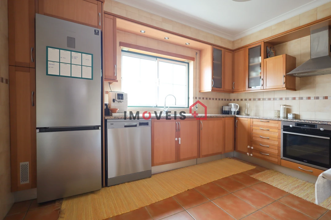 Apartamento T3 para Venda em Leiria, Pousos, Barreira e Cortes Foto 10