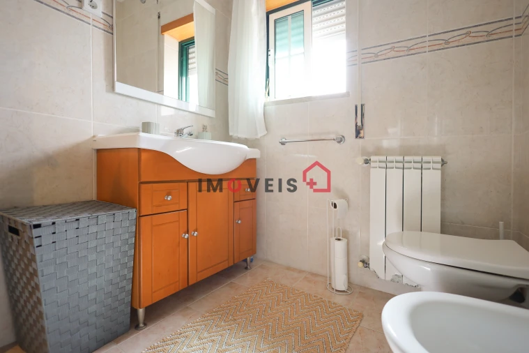 Apartamento T3 para Venda em Leiria, Pousos, Barreira e Cortes Foto 15